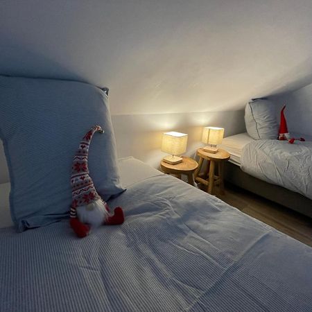 Le Grenier De Charlotte Apartment Libin Екстериор снимка